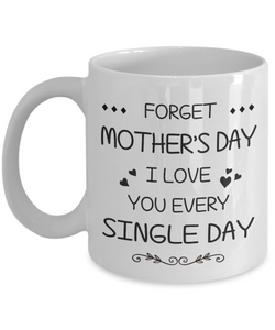 I Love My Mom Coffee Mug Funny 11oz Mothers Day Cup Best Gift For Mommy m36